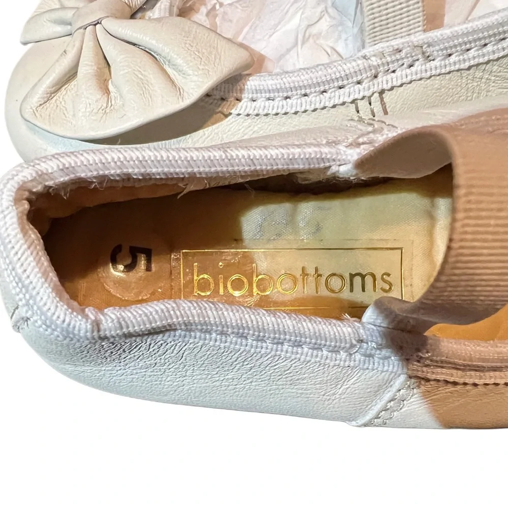 Biobottoms leather accent
